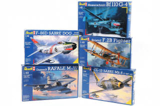 Lot 54 - REVELL (ALLEMAGNE) (5)