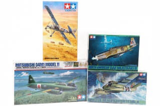 Lot 17 - TAMIYA (JAPON) (4)