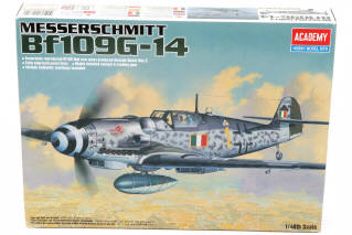 Lot 50 - ACADEMY PLASTIC MODEL (COREE) (3)