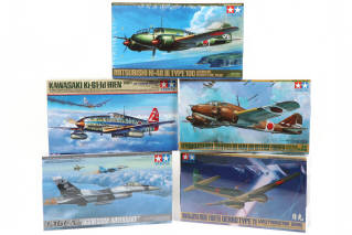 Lot 18 - TAMIYA (JAPON) (5)