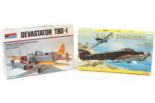 Lot 110 - DIVERS (6)
