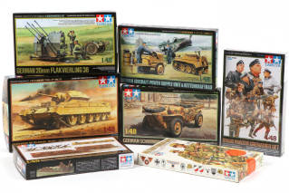 Lot 38 - TAMIYA (JAPON) (7)