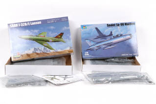 Lot 103 - DIVERS (5)