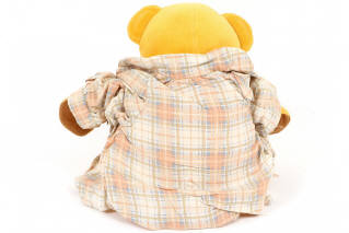 Lot 196 - JELLYCAT (USA) (1)