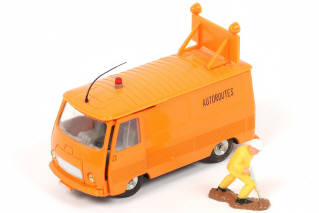 Lot 322 - DINKY TOYS (FRANCE) (1)