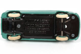 Lot 318 - DINKY TOYS (FRANCE) (1)