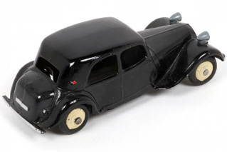 Lot 317 - DINKY TOYS (FRANCE) (1)