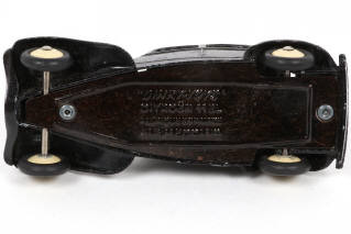 Lot 317 - DINKY TOYS (FRANCE) (1)