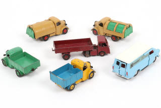 Lot 309 - DINKY TOYS (GB) (6)
