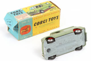 Lot 199 - CORGI TOYS (GB) (1)