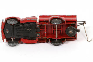 Lot 325 - DINKY TOYS (FRANCE) (1)