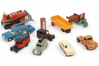 Lot 314 - DINKY TOYS (GB) (11)