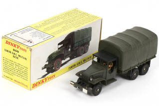 Lot 342 - DINKY TOYS (FRANCE) (1)