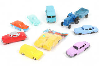 Lot 75 - DIVERS (10)