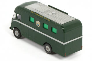 Lot 379 - DINKY TOYS (GB) (1)