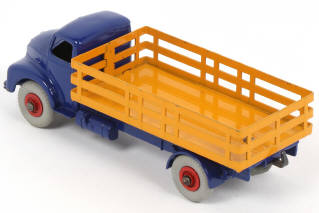Lot 377 - DINKY TOYS (GB) (1)