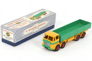 Lot 378 - DINKY TOYS (GB) (1)