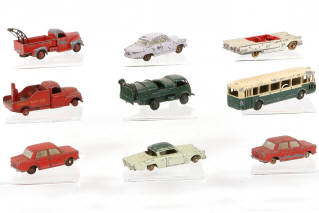 Lot 331 - DINKY TOYS (FRANCE) (9)