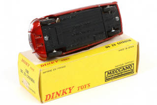 Lot 289 - DINKY TOYS (FRANCE) (1)