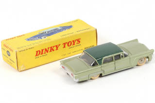 Lot 293 - DINKY TOYS (FRANCE) (1)