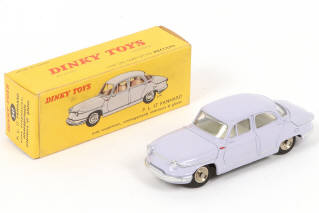 Lot 304 - DINKY TOYS (FRANCE) (1)