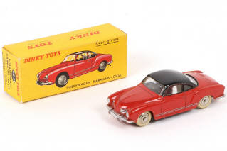 Lot 275 - DINKY TOYS (FRANCE) (1)