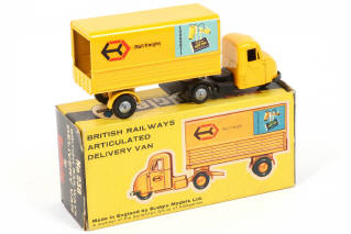 Lot 129 - BUDGIE MODELS (GB) (1)