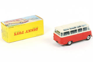 Lot 298 - DINKY TOYS (FRANCE) (1)