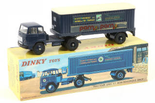 Lot 141 - DINKY TOYS (FRANCE) (1)
