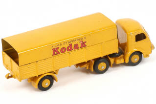 Lot 138 - DINKY TOYS (FRANCE) (1)