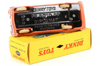 Lot 303 - DINKY TOYS (FRANCE) (1)