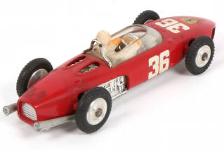 Lot 40 - CORGI TOYS (GB) (1)