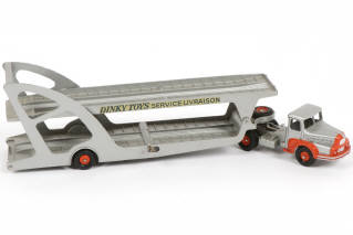 Lot 321 - DINKY TOYS (FRANCE) (1)