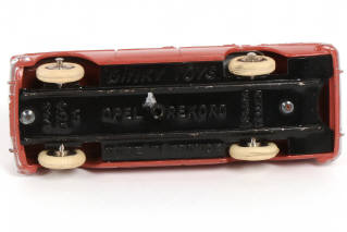 Lot 339 - DINKY TOYS (FRANCE) (1)