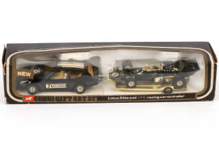 Lot 171 - CORGI TOYS (GB) (2)