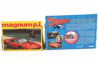 Lot 61 - CORGI TOYS (GB) (2)