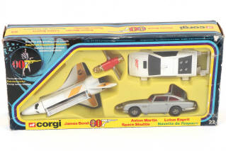 Lot 44 - CORGI TOYS (GB) (1)