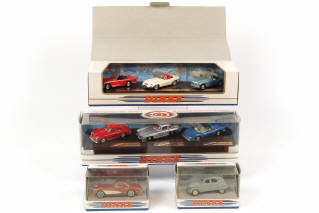 Lot 183 - DINKY MATCHBOX (GB) (4)