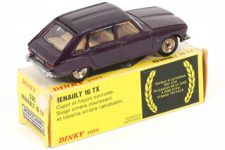 Lot 332 - DINKY TOYS (FRANCE) (1)