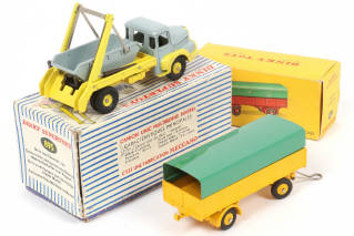 Lot 350 - DINKY TOYS (FRANCE) (2)