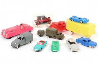 Lot 72 - DIVERS (10)