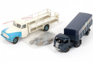 Lot 354 - DINKY TOYS (FRANCE) (2)