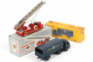 Lot 347 - DINKY TOYS (FRANCE) (2)