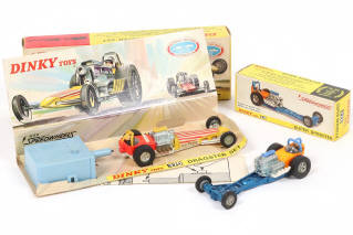 Lot 294 - DINKY TOYS (GB) (2)