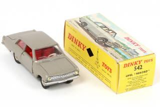 Lot 347 - DINKY TOYS (FRANCE) (1)