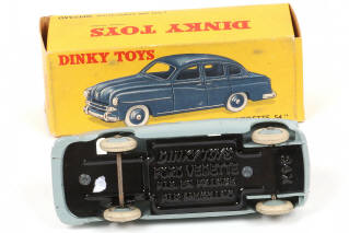 Lot 336 - DINKY TOYS (FRANCE) (1)