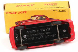 Lot 340 - DINKY TOYS (FRANCE) (1)