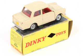 Lot 350 - DINKY TOYS (FRANCE) (1)