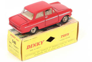 Lot 348 - DINKY TOYS (FRANCE) (1)