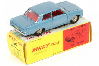 Lot 346 - DINKY TOYS (FRANCE) (1)